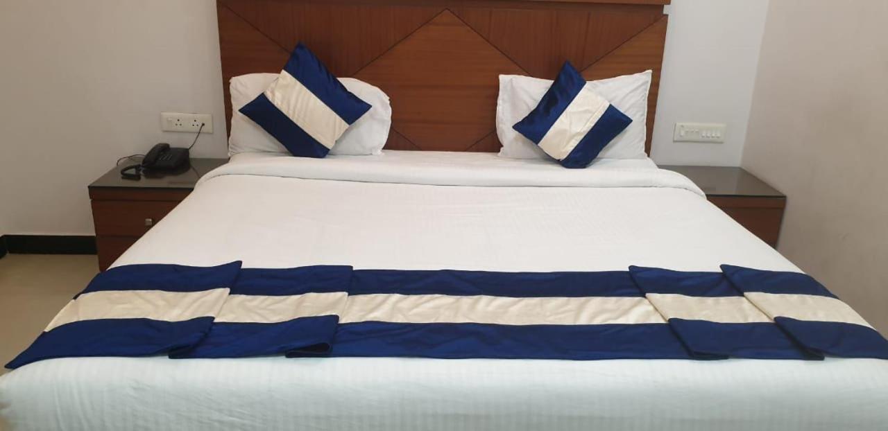 Hotel Le Castle Kodaikanal Rom bilde