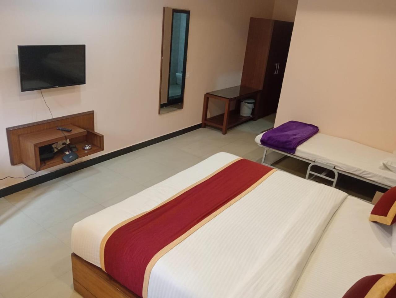 Hotel Le Castle Kodaikanal Eksteriør bilde